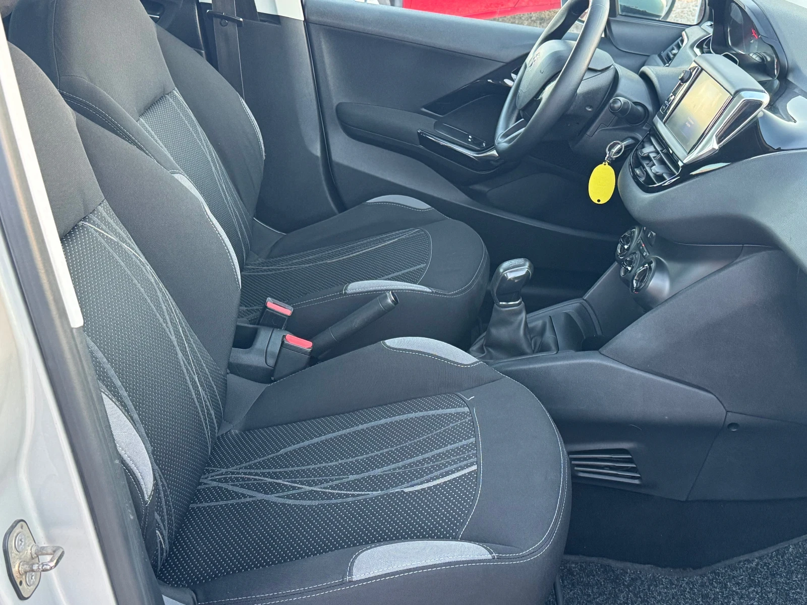Peugeot 208 | Mobile.bg � ����������� 13