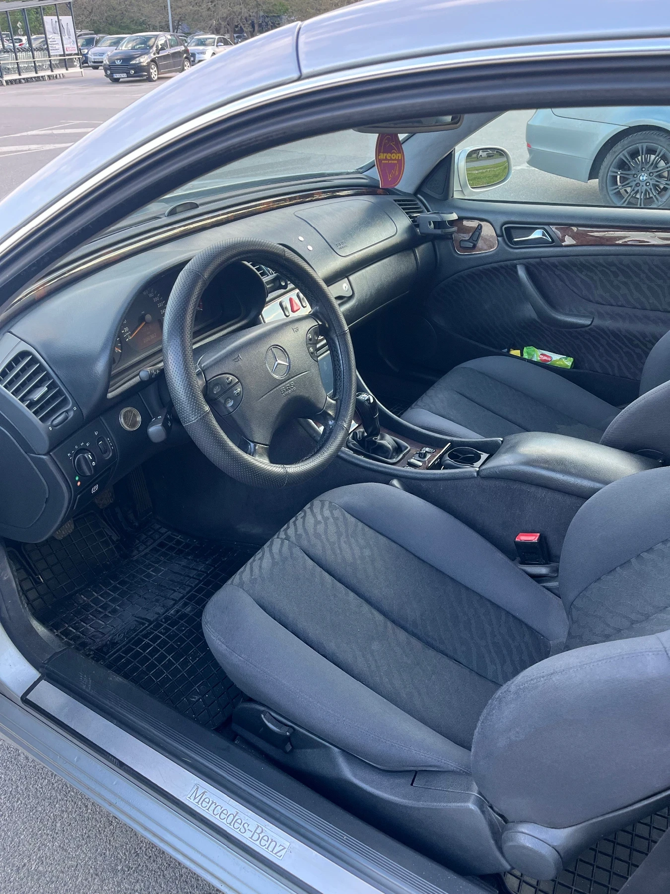 Mercedes-Benz CLK 200 kompressor, снимка 6 - Автомобили и джипове - 56601147