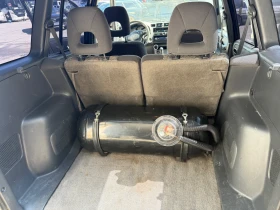 Toyota Rav4 2.0, снимка 11