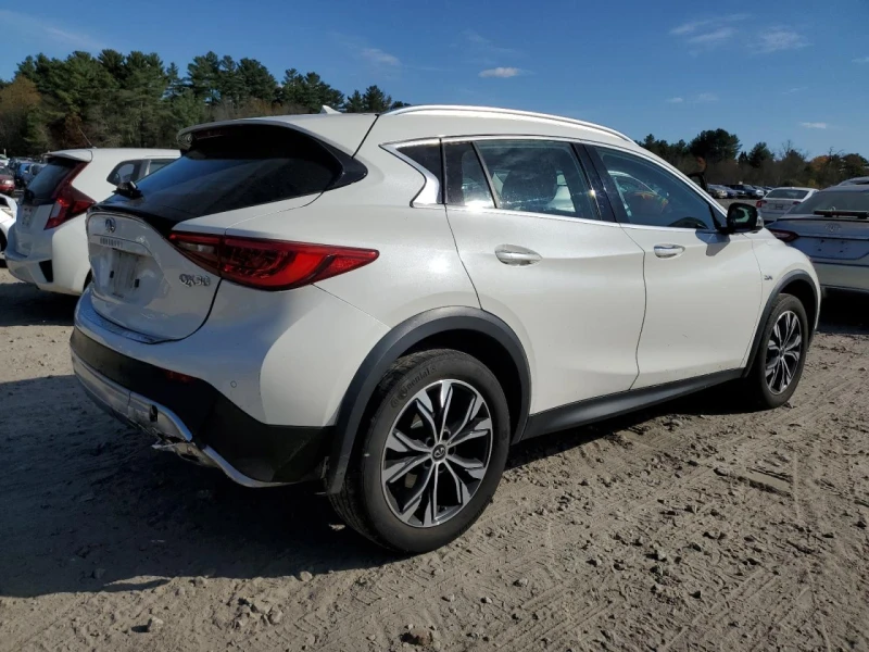 Infiniti Fx 30 LUXE, снимка 6 - Автомобили и джипове - 48119178