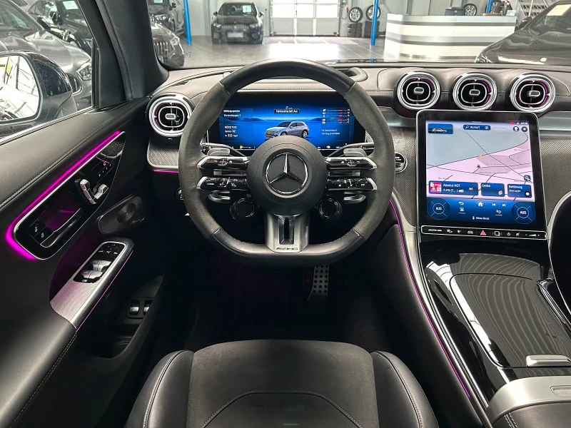 Mercedes-Benz GLC 63 AMG S/E-PERF./670HP/PREMIUM+ /DISTR/360/ACC/MEM/818f, снимка 8 - Автомобили и джипове - 51877658