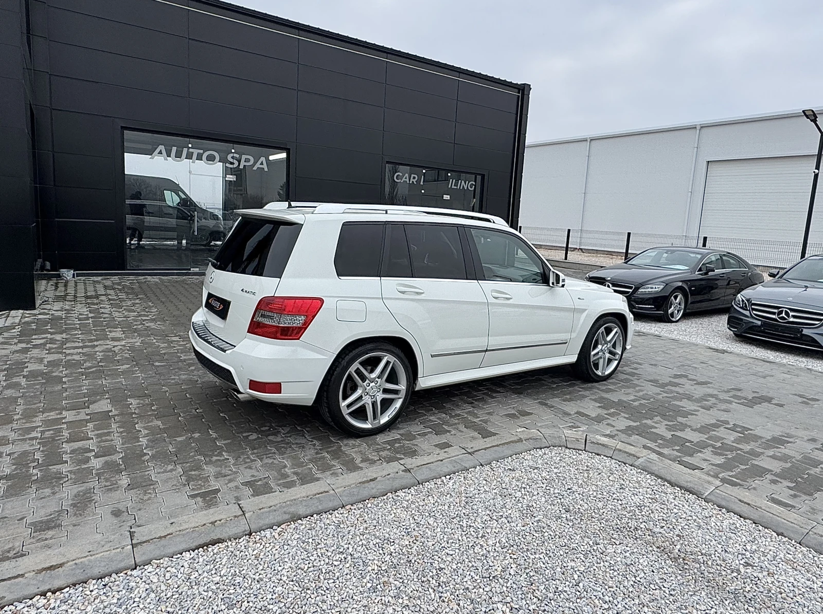 Mercedes-Benz GLK 220CDi AMG Pack * Premium*  - изображение 4