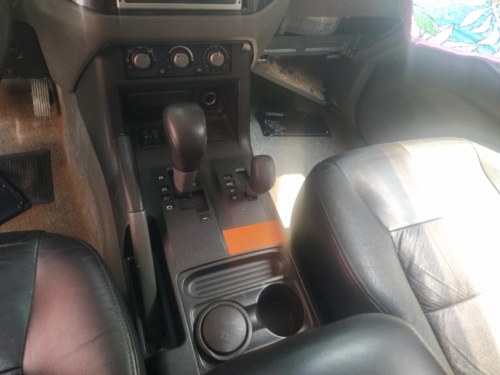 Mitsubishi Pajero Дълга база - изображение 4