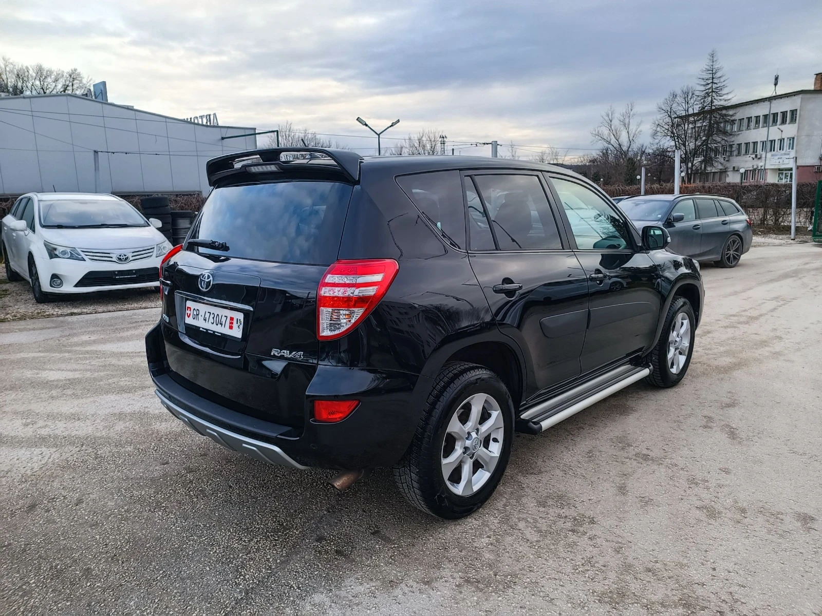 Toyota Rav4 2.0i-158кс-ШВЕЙЦАРИЯ-РЪЧКА-4Х4-6ск-FACELIFT-KEYLES - изображение 3