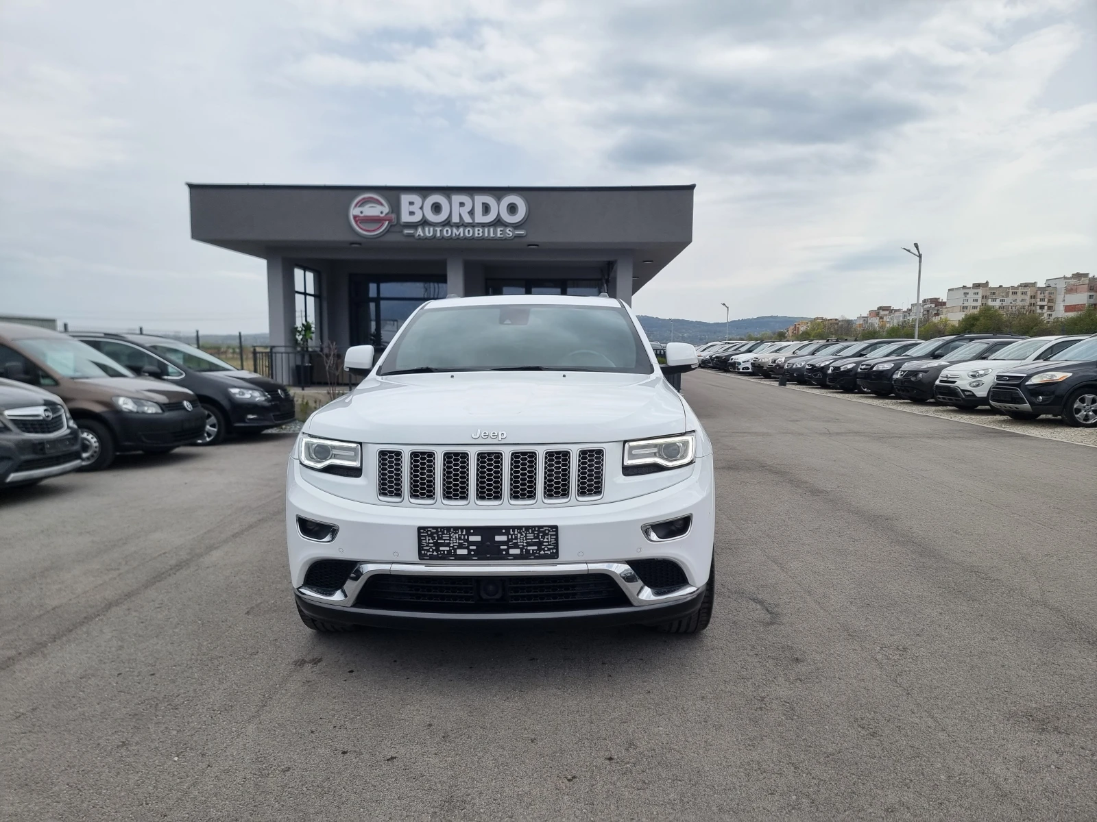 Jeep Grand cherokee 3.0D SUMMIT | Auto.bg — изображение 1