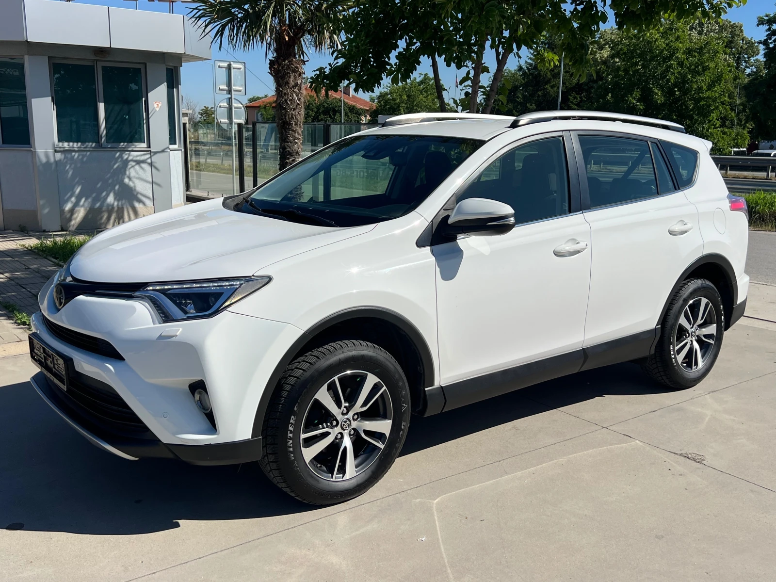 Toyota Rav4 2.0I, 4X4, COMFORT, FACELIFT!, снимка 7 - Автомобили и джипове - 54917049