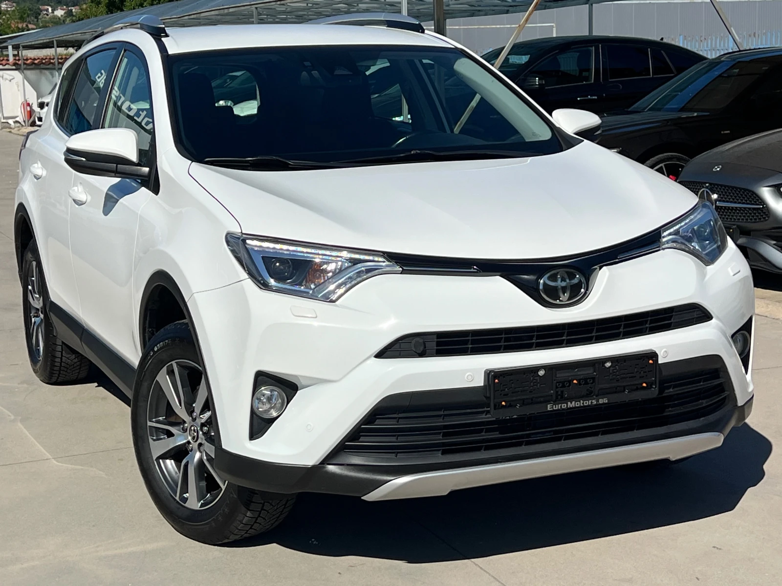 Toyota Rav4 2.0I, 4X4, COMFORT, FACELIFT!, снимка 3 - Автомобили и джипове - 54917049