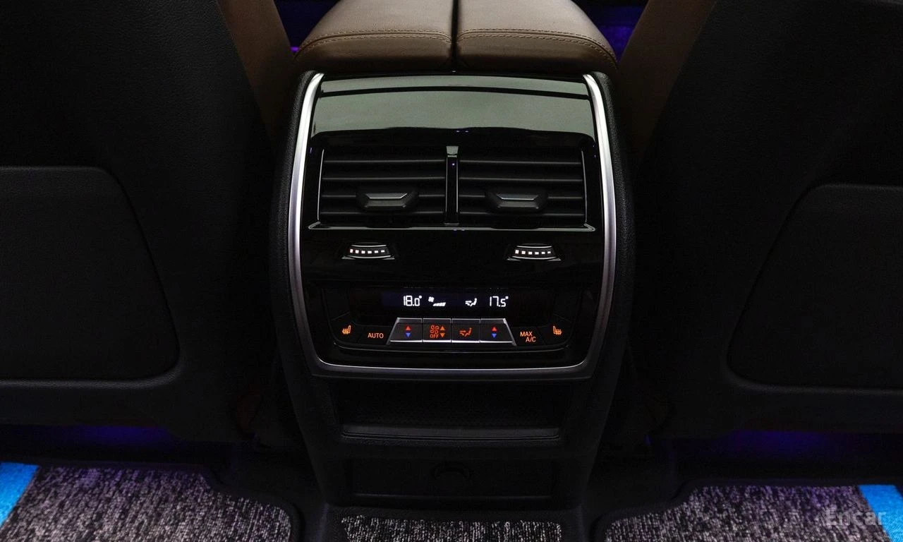 BMW X6 XDRIVE* 40i* LASER* DISTRONIC* ОБДУХ* 360* КАМЕРА, снимка 13 - Автомобили и джипове - 55029945