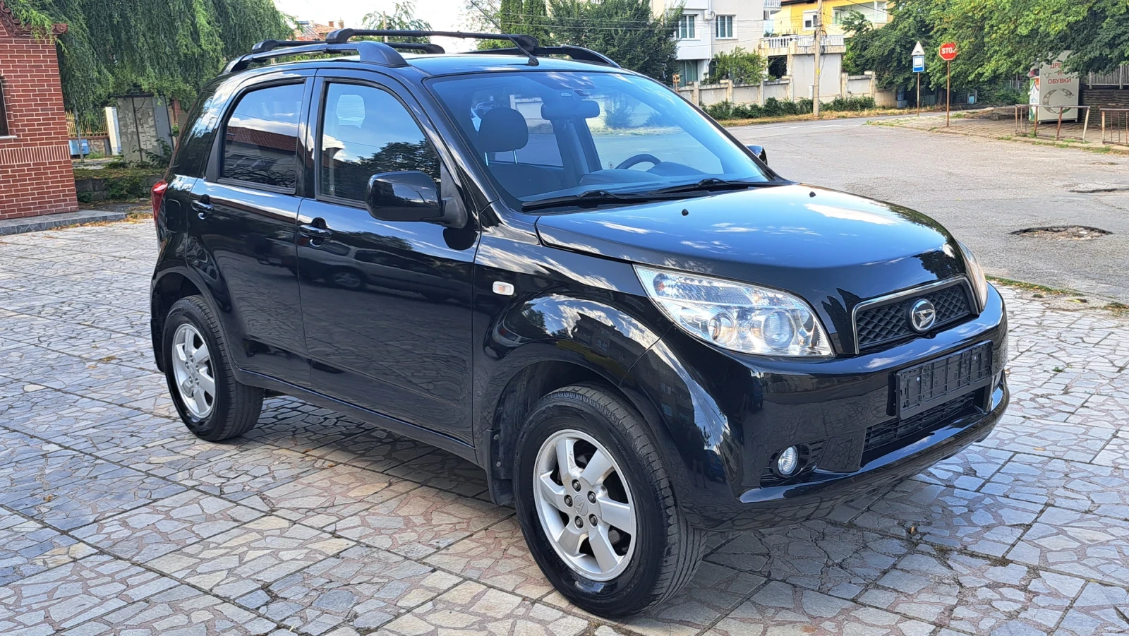 Daihatsu Terios 1.3 ГАЗ-БЕНЗИН , снимка 3 - Автомобили и джипове - 55177913