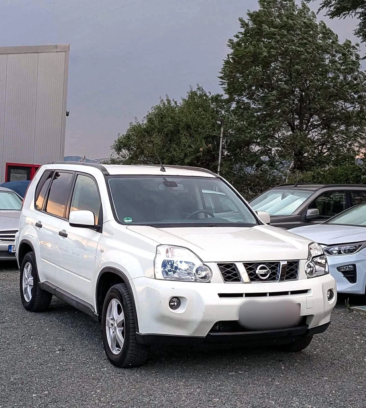Nissan X-trail АВТОМАТИК, снимка 2 - Автомобили и джипове - 55481013
