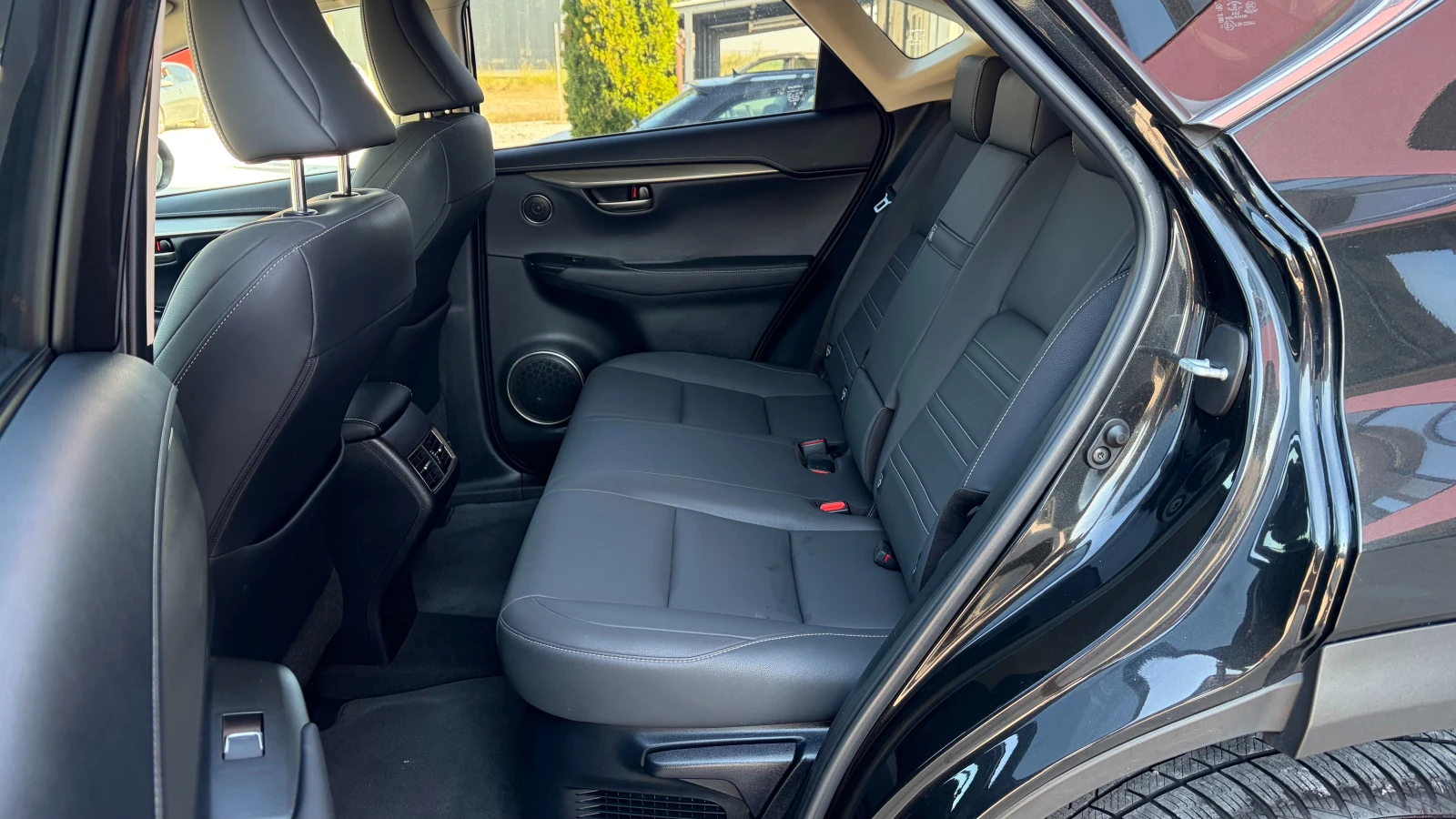 Lexus NX 300h 2.5 Hybrid 4x4 | Mobile.bg � ����������� 9