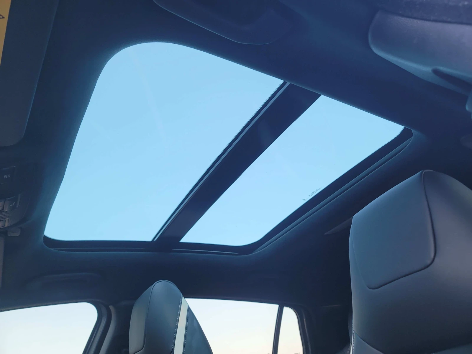 Infiniti Q30 ������� ���� S 2.0t ����� | Mobile.bg � ����������� 12