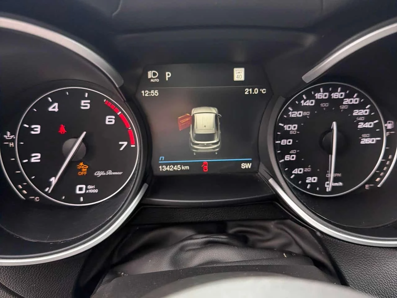 Alfa Romeo Stelvio Ti Sport  CARFAX, снимка 8 - Автомобили и джипове - 55748999