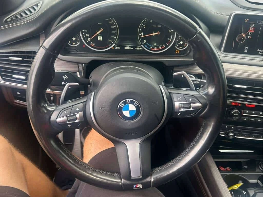 BMW X5 * xDrive50i * ОБДУХВАНЕ * ДИСТРОНИК * B&O * , снимка 11 - Автомобили и джипове - 55777873