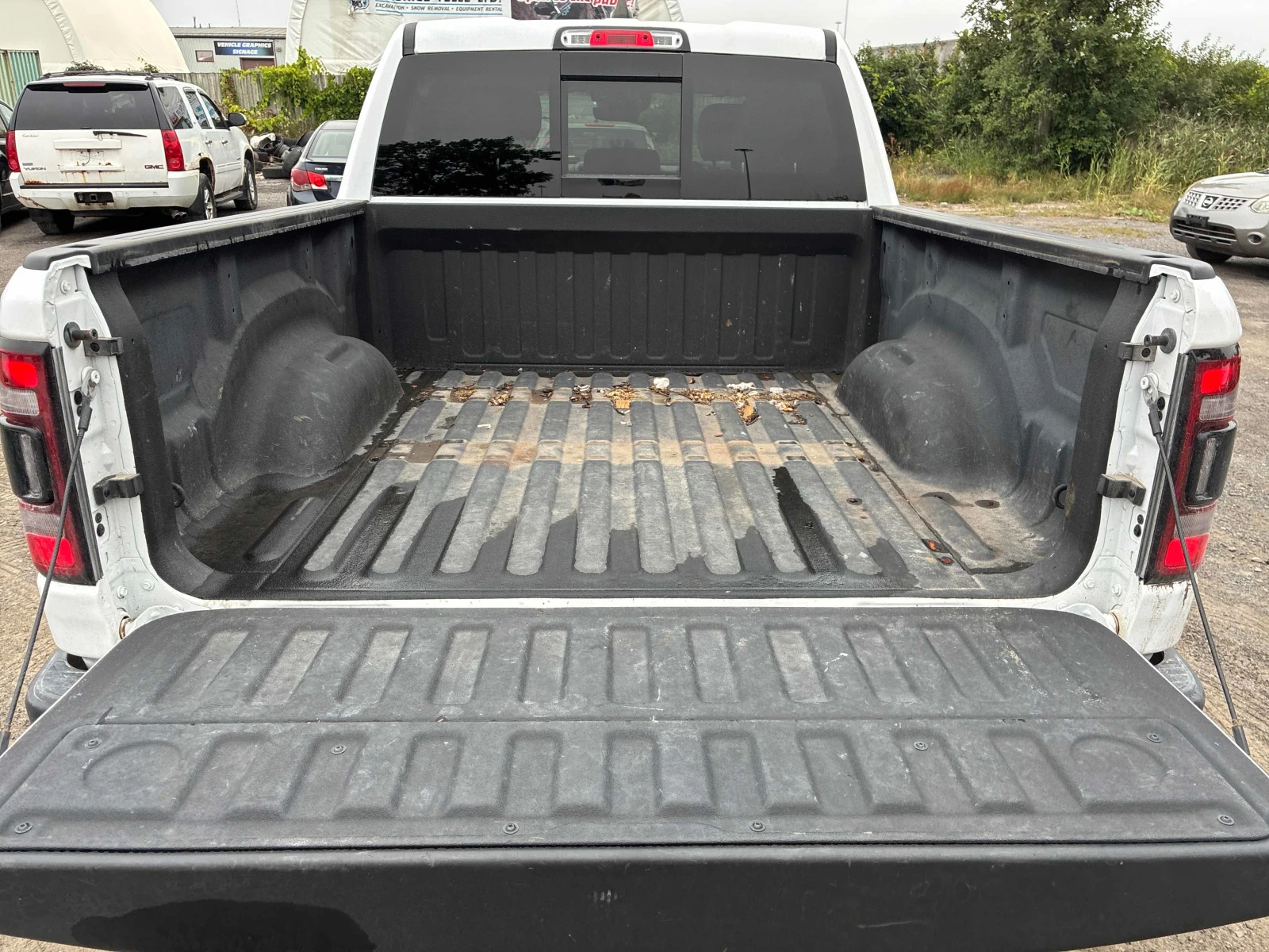 Dodge RAM 1500  Rebel | CARFAX | АВТОФИНАНСИРАНЕ, снимка 11 - Автомобили и джипове - 55892307