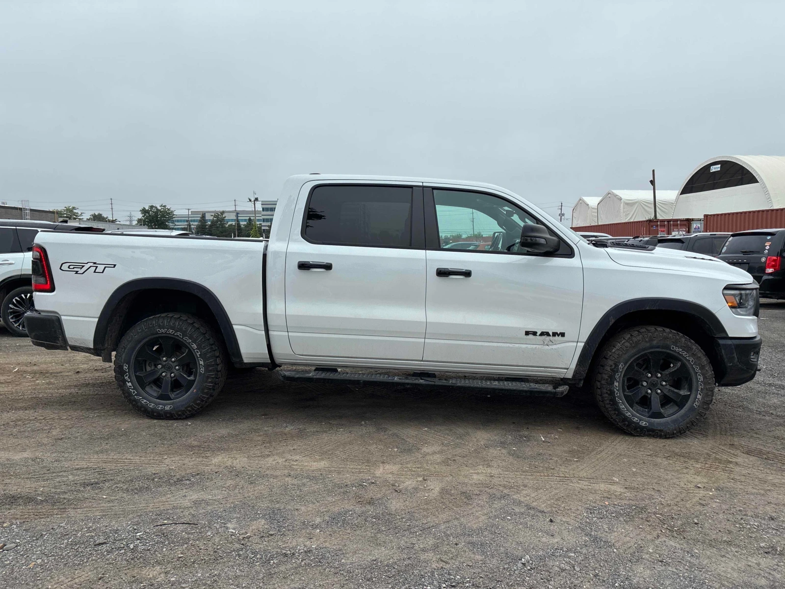 Dodge RAM 1500  Rebel | CARFAX | АВТОФИНАНСИРАНЕ, снимка 4 - Автомобили и джипове - 55892307
