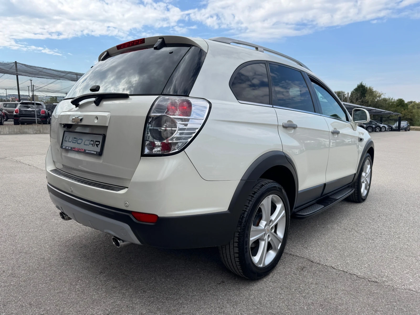 Chevrolet Captiva 2.2D-4x4-AUT-КОЖА-NAVI-FULL-6+ 1 МЕСТА, снимка 6 - Автомобили и джипове - 56139512