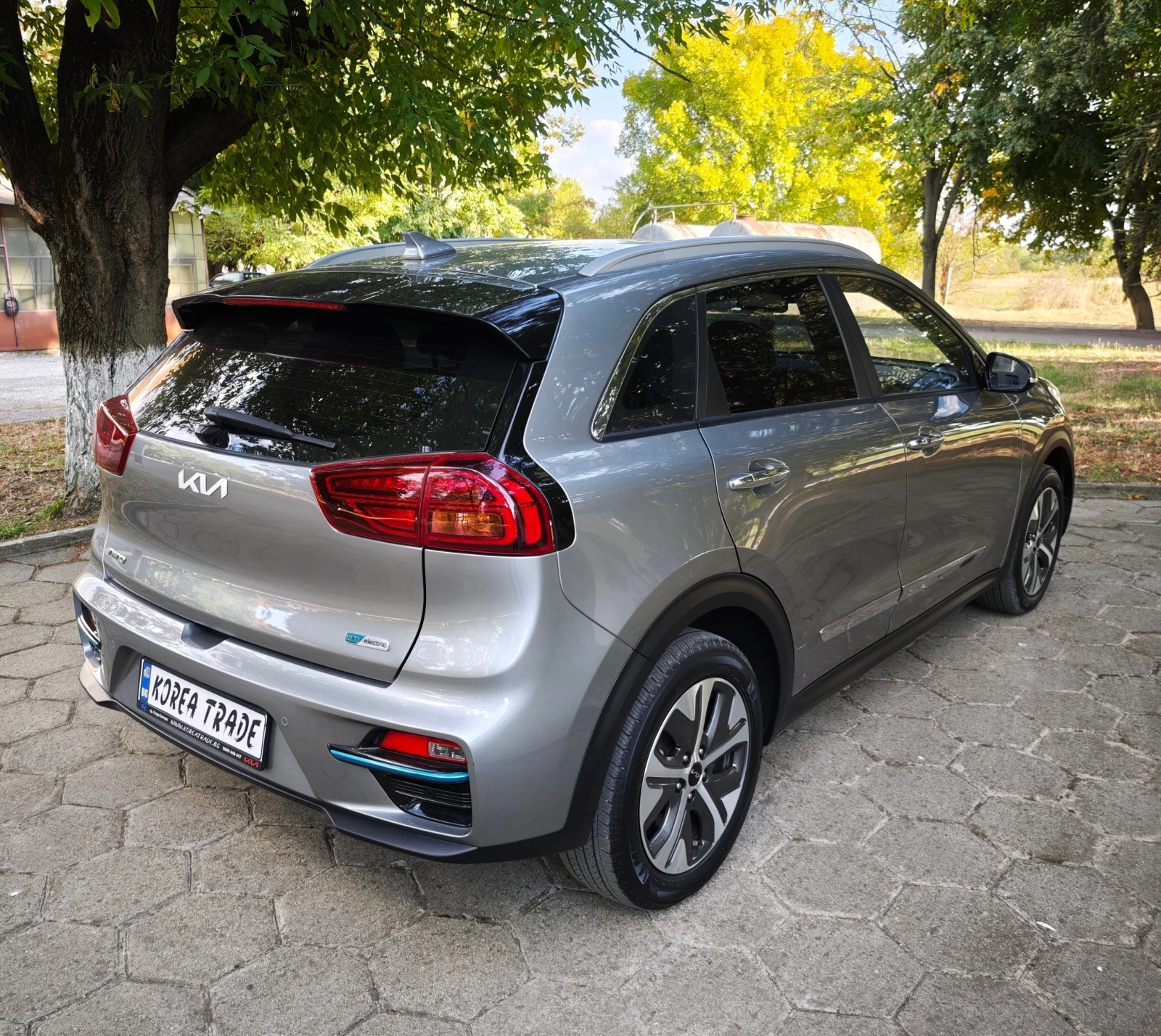 Kia Niro 64 kW, снимка 4 - Автомобили и джипове - 56296949