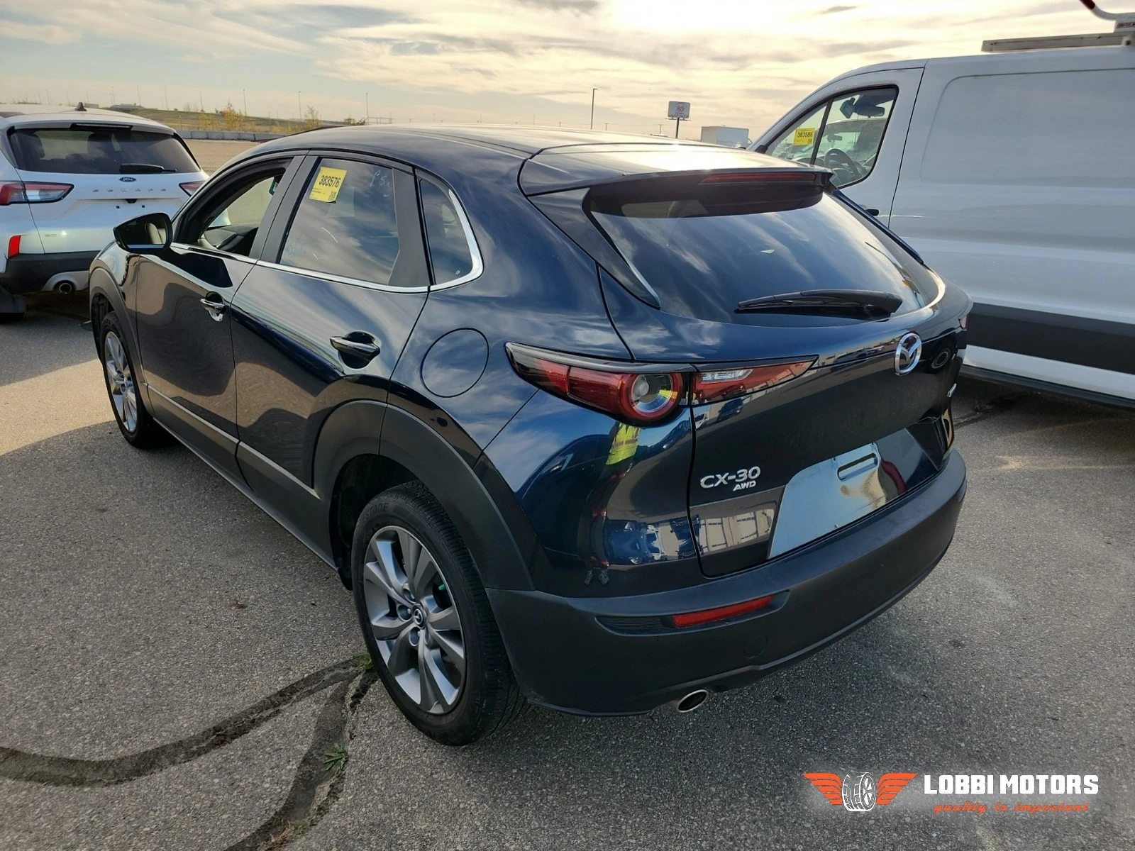 Mazda CX-30, снимка 4 - Автомобили и джипове - 56435988