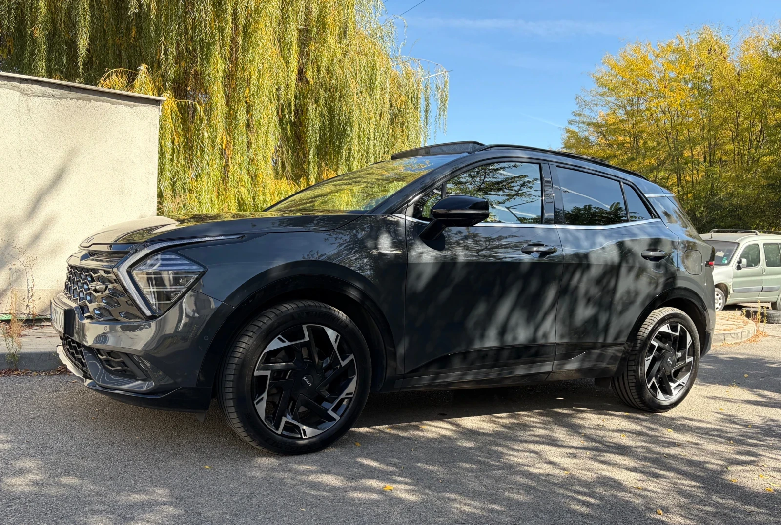 Kia Sportage GT Line Plug-in Hybrid 23 �. 4�4 265�.� 360 cam | Mobile.bg � ����������� 2