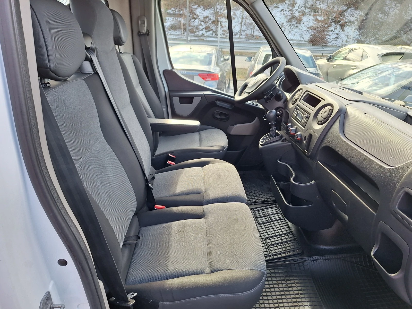 Nissan NV400 2.3 | Mobile.bg   12