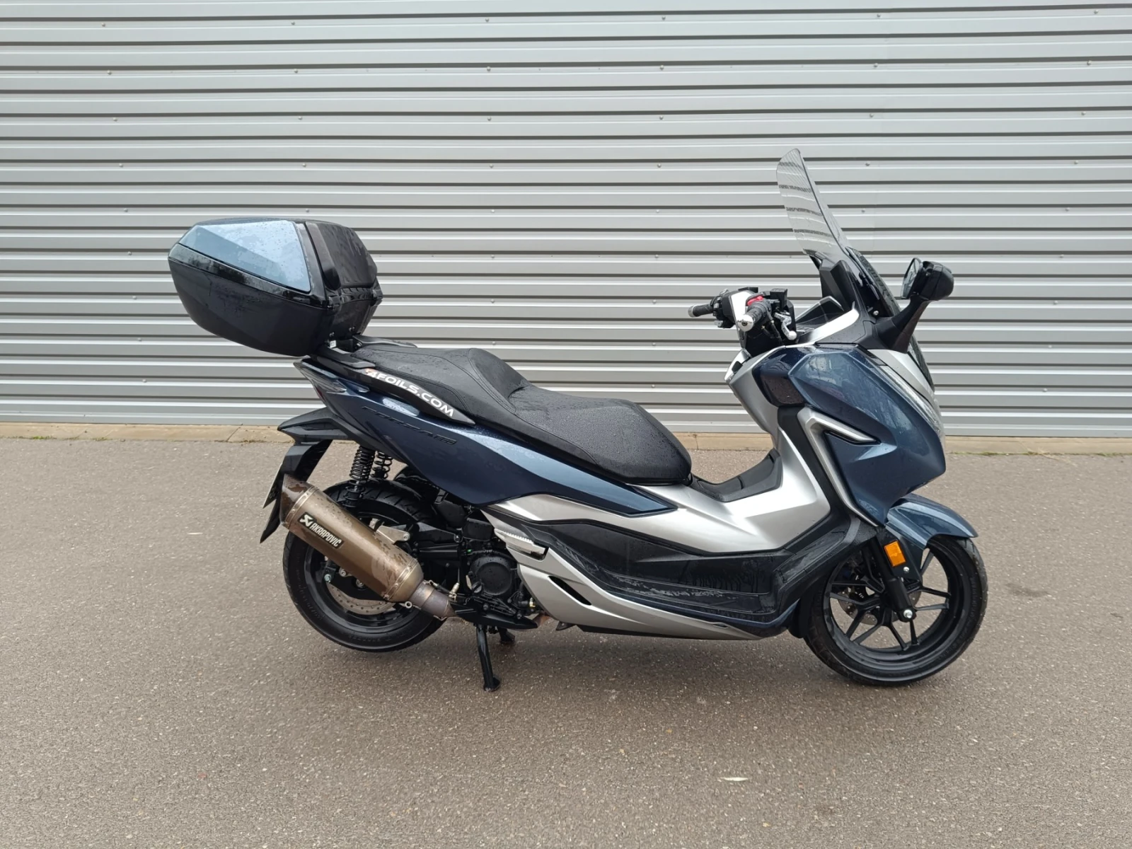 Honda Forza 300 - изображение 8