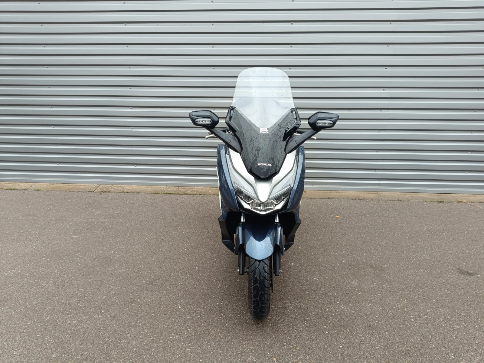 Honda Forza 300 - изображение 2