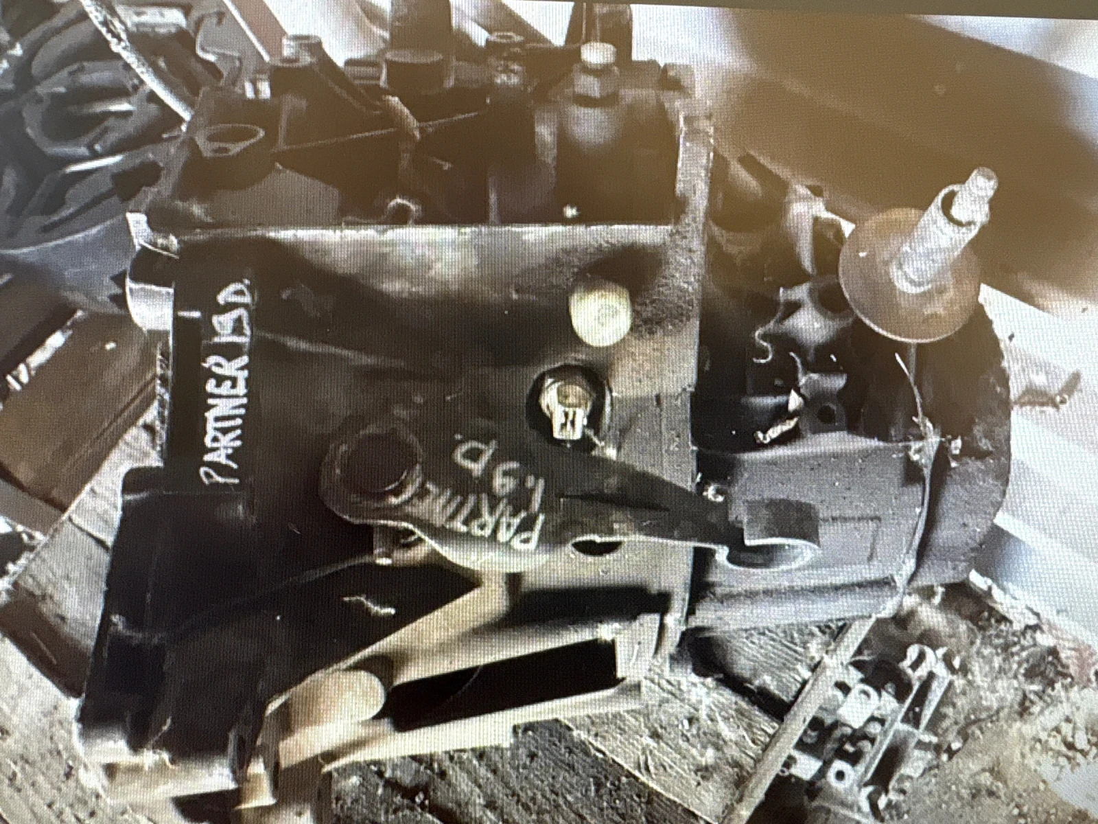   skorosti     1,9 | Mobile.bg   1