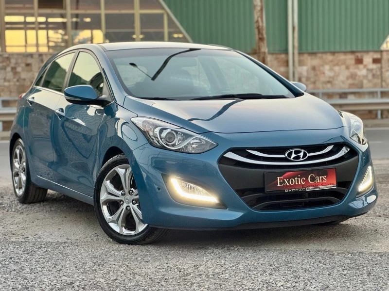 Hyundai I30 1.6 CRDi ! SWISS !, снимка 1 - Автомобили и джипове - 46579292