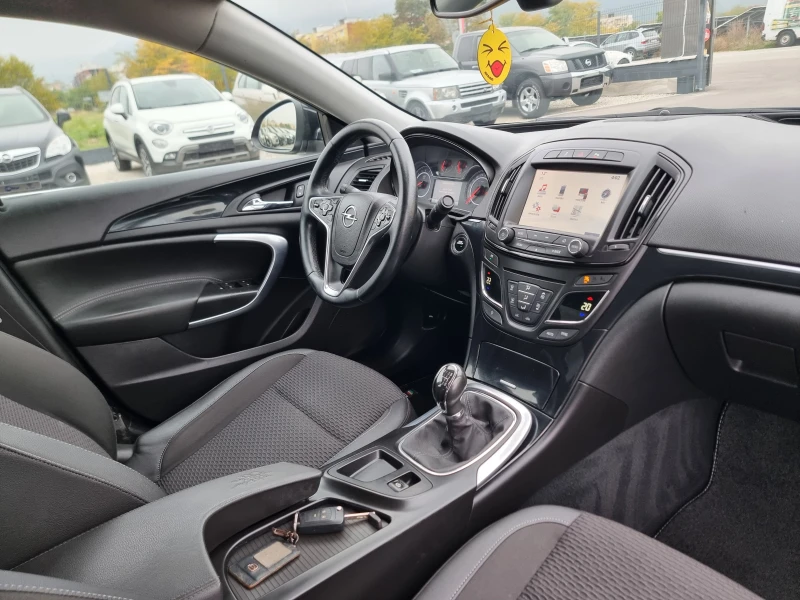 Opel Insignia 1.4I GAS, снимка 16 - Автомобили и джипове - 49797820