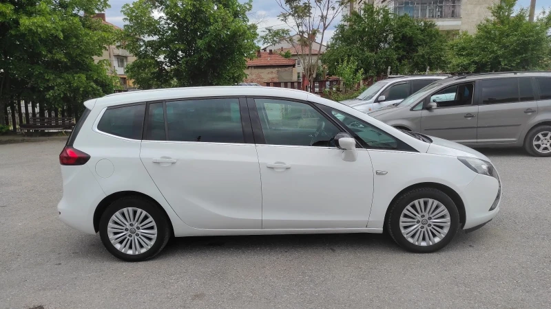 Opel Zafira 1.6 BENZIN EURO 6B, снимка 4 - Автомобили и джипове - 50274062