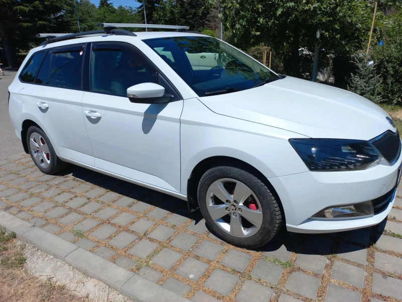 Skoda Fabia 1.0 MPI/LPG, снимка 4 - Автомобили и джипове - 50979453
