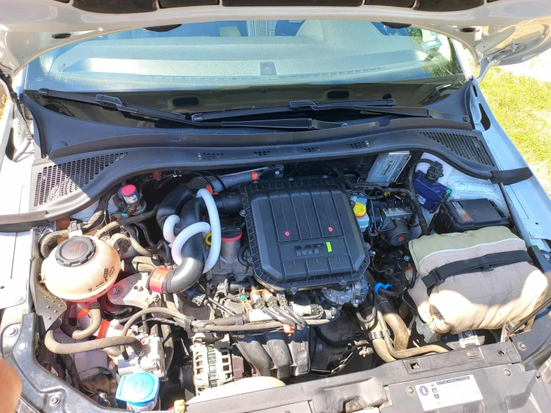 Skoda Fabia 1.0 MPI/LPG, снимка 14 - Автомобили и джипове - 50979453