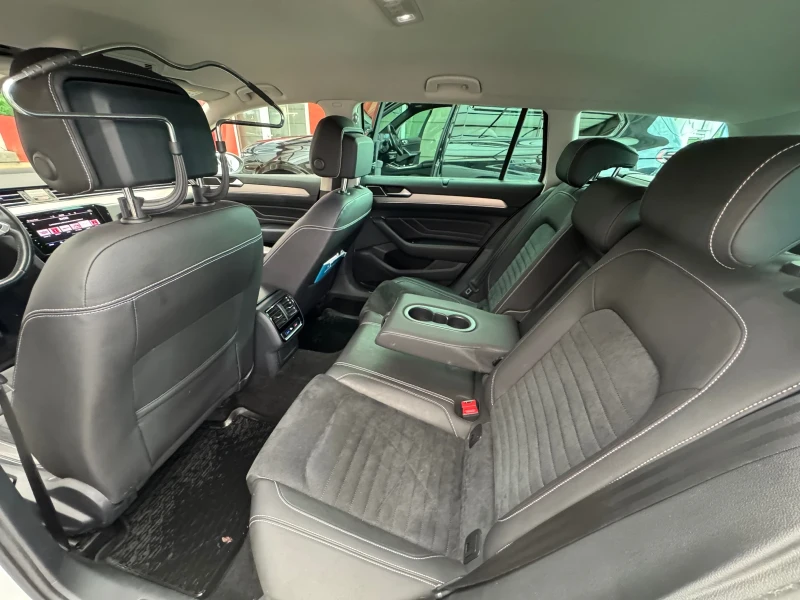 VW Passat Variant GTE B8 facelift 2020, снимка 9 - Автомобили и джипове - 52657387