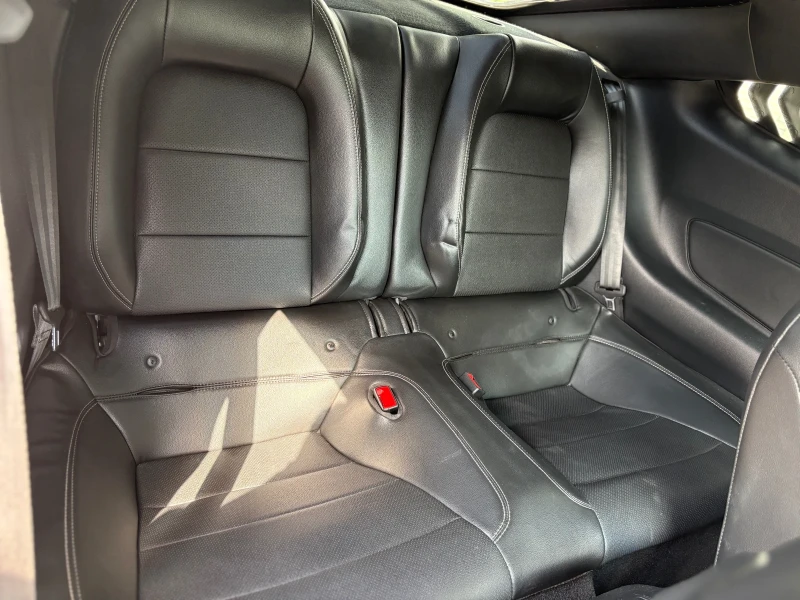 Ford Mustang 2.3 EcoBoost, снимка 17 - Автомобили и джипове - 52618763