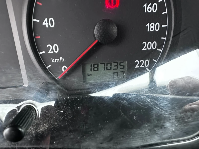 VW Polo 1.9 SDI 2003г тел 0888085060, снимка 13 - Автомобили и джипове - 53249842