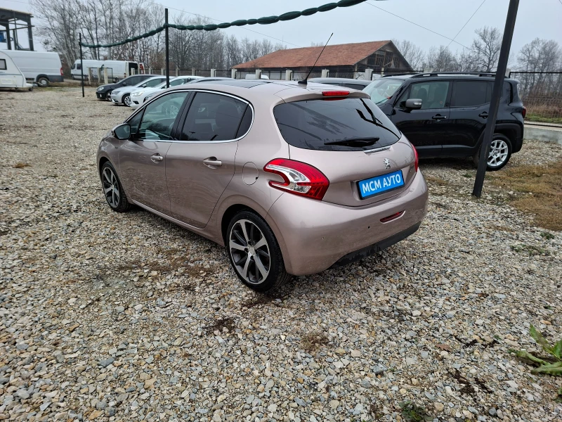 Peugeot 208 1.6 eHDI navi, снимка 6 - Автомобили и джипове - 53436735