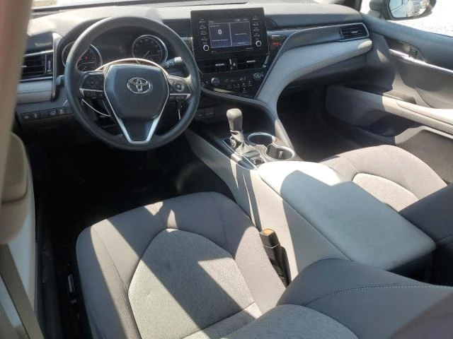 Toyota Camry LE, снимка 9 - Автомобили и джипове - 47367378