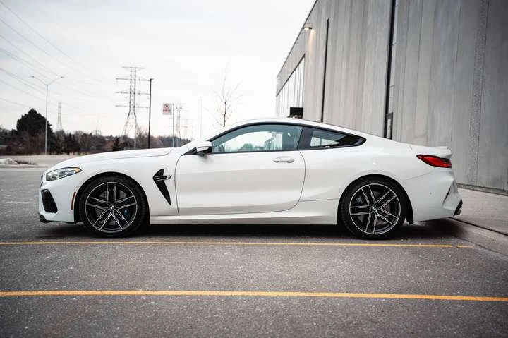 BMW M8 NO ACCIDENT| HARMAN KARDON| HEATED & VENTILATED | Mobile.bg � ����������� 3