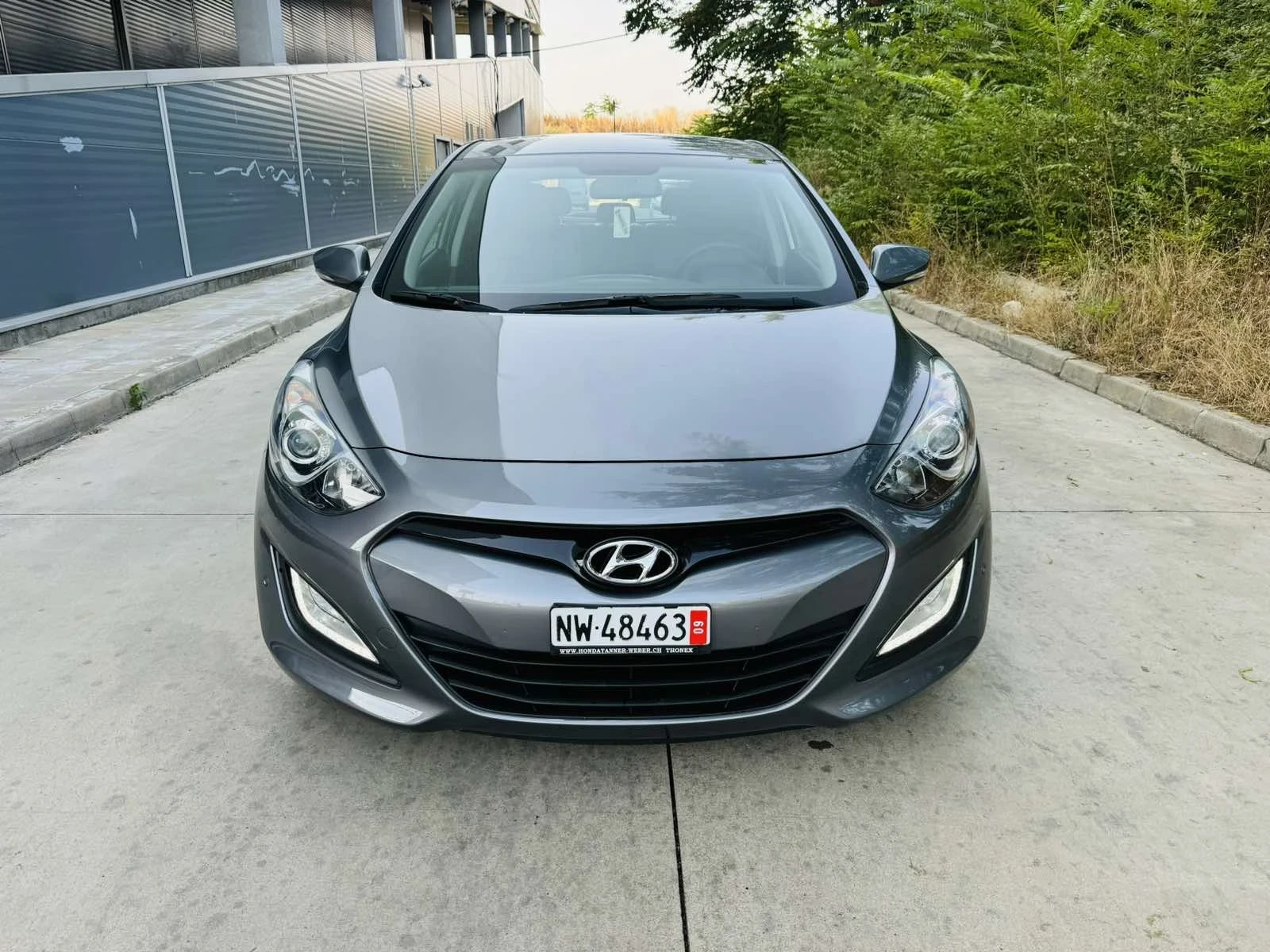 Hyundai I30 1.6i Automat - изображение 3