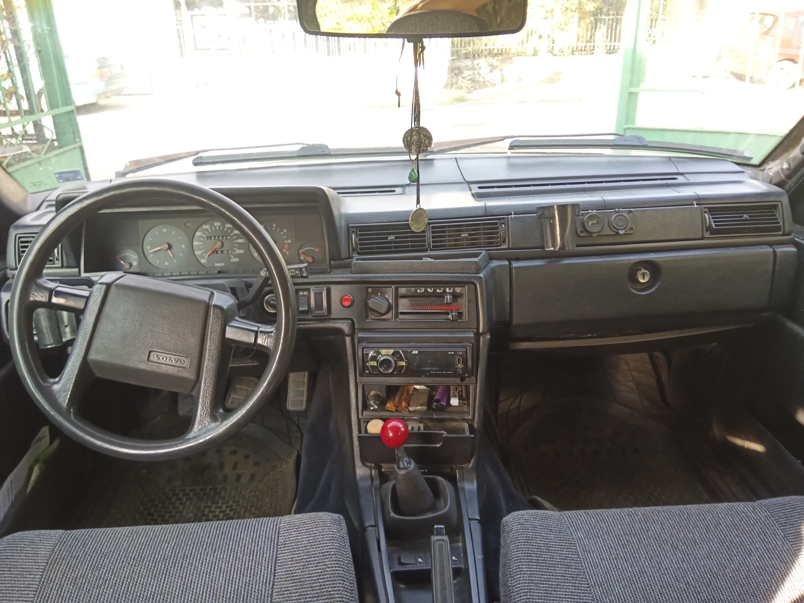 Volvo 740 B200E - изображение 6