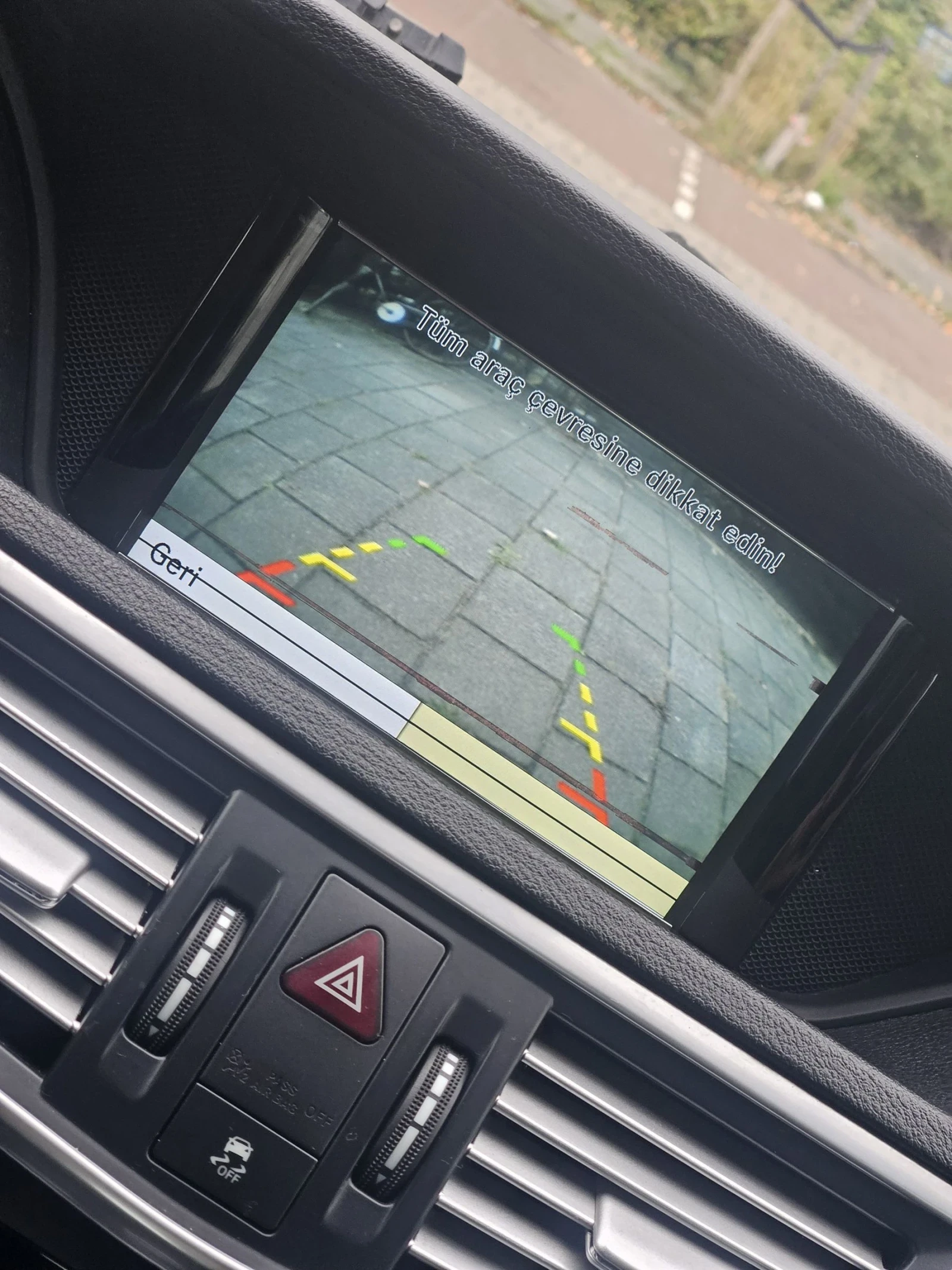 Mercedes-Benz E 220 Avantgarde LED Distronic Adaptiv XENON NAVI CAMERA | Mobile.bg   13