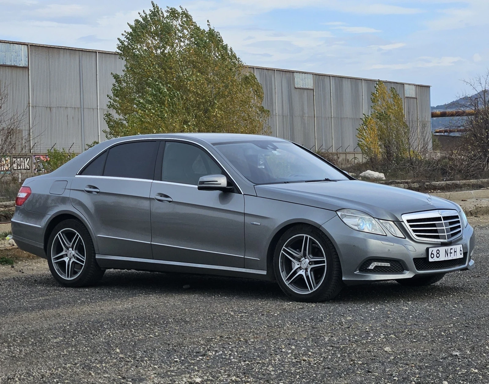 Mercedes-Benz E 220 Avantgarde LED Distronic Adaptiv XENON NAV CAMERA - изображение 3