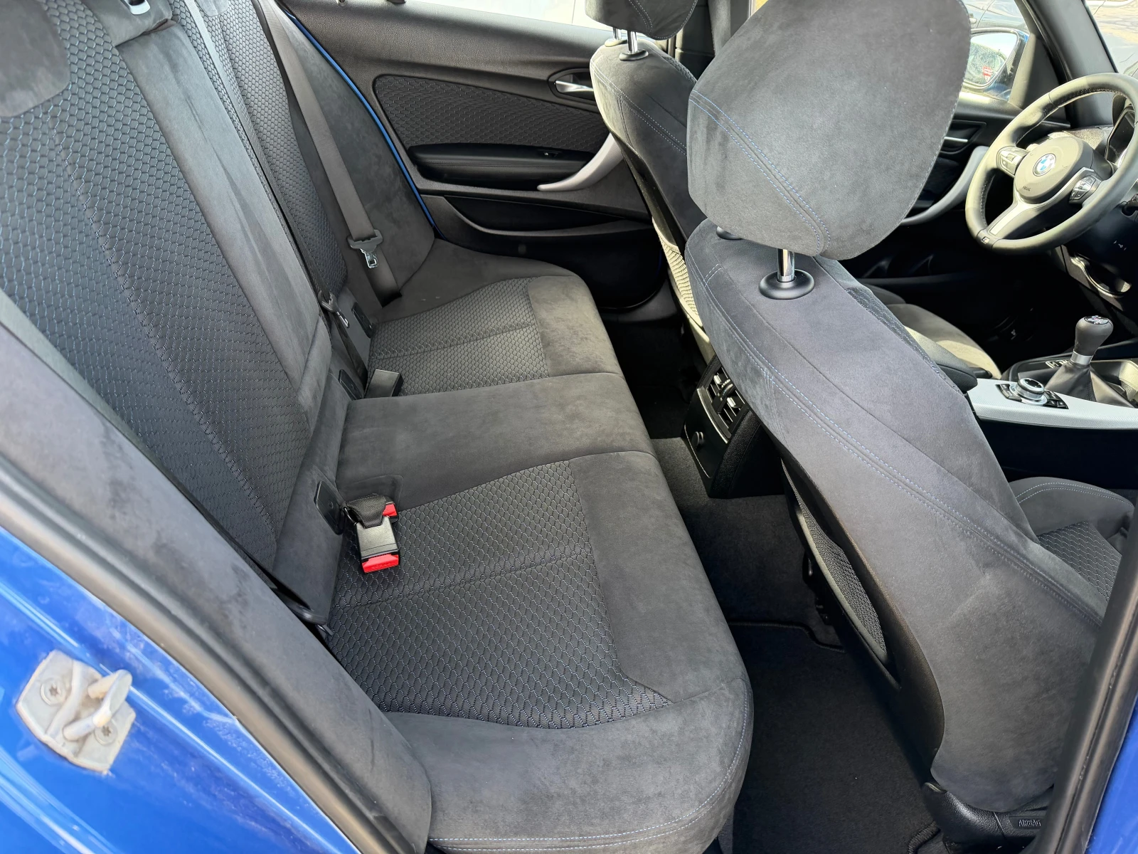 BMW 118 2.0 D  M  | Mobile.bg   16