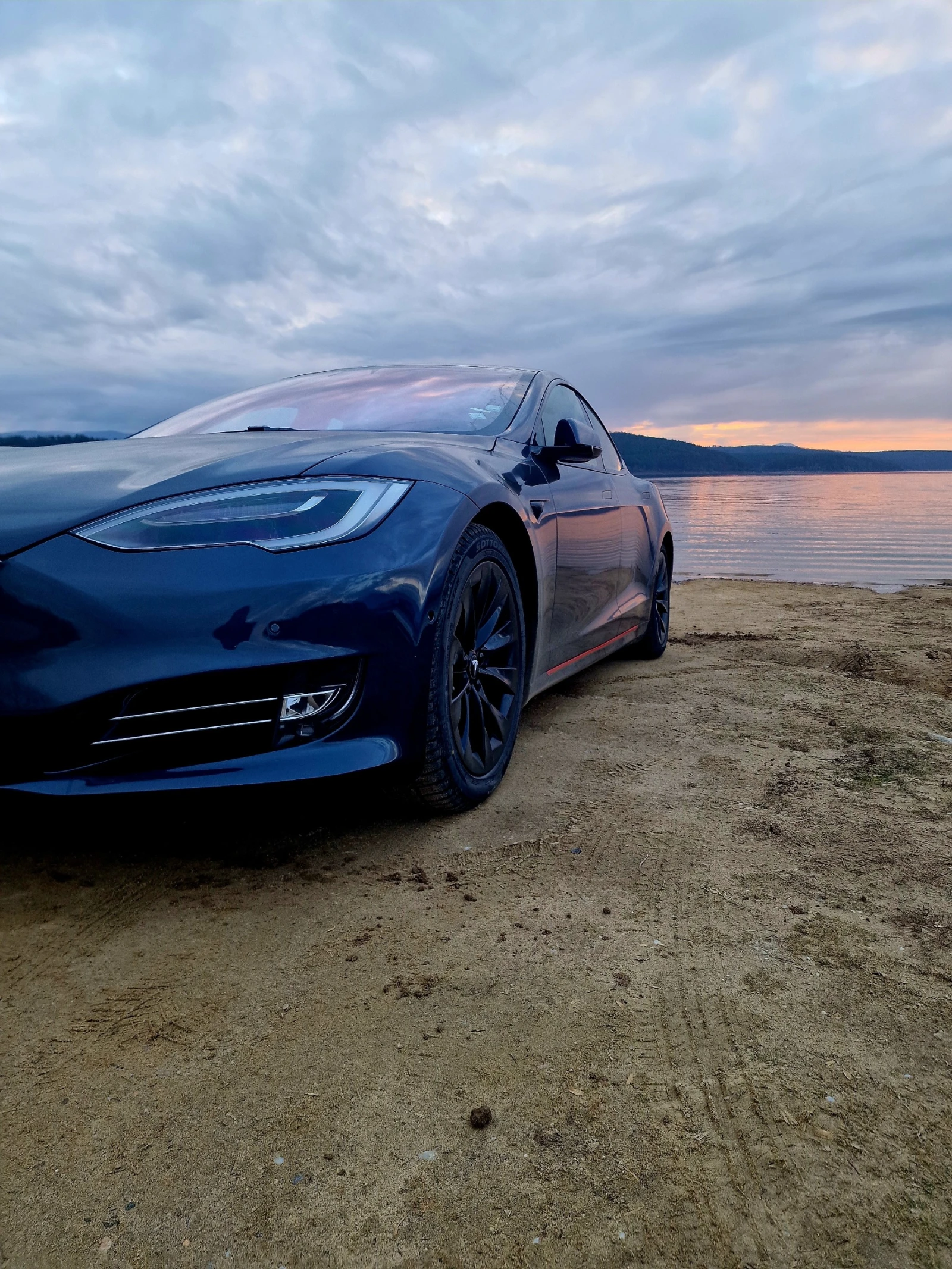 Tesla Model S Long Range Raven - изображение 3