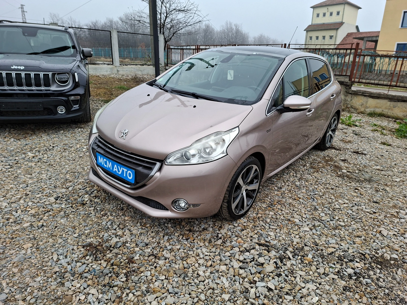 Peugeot 208 1.6 eHDI navi | Mobile.bg � ����������� 1