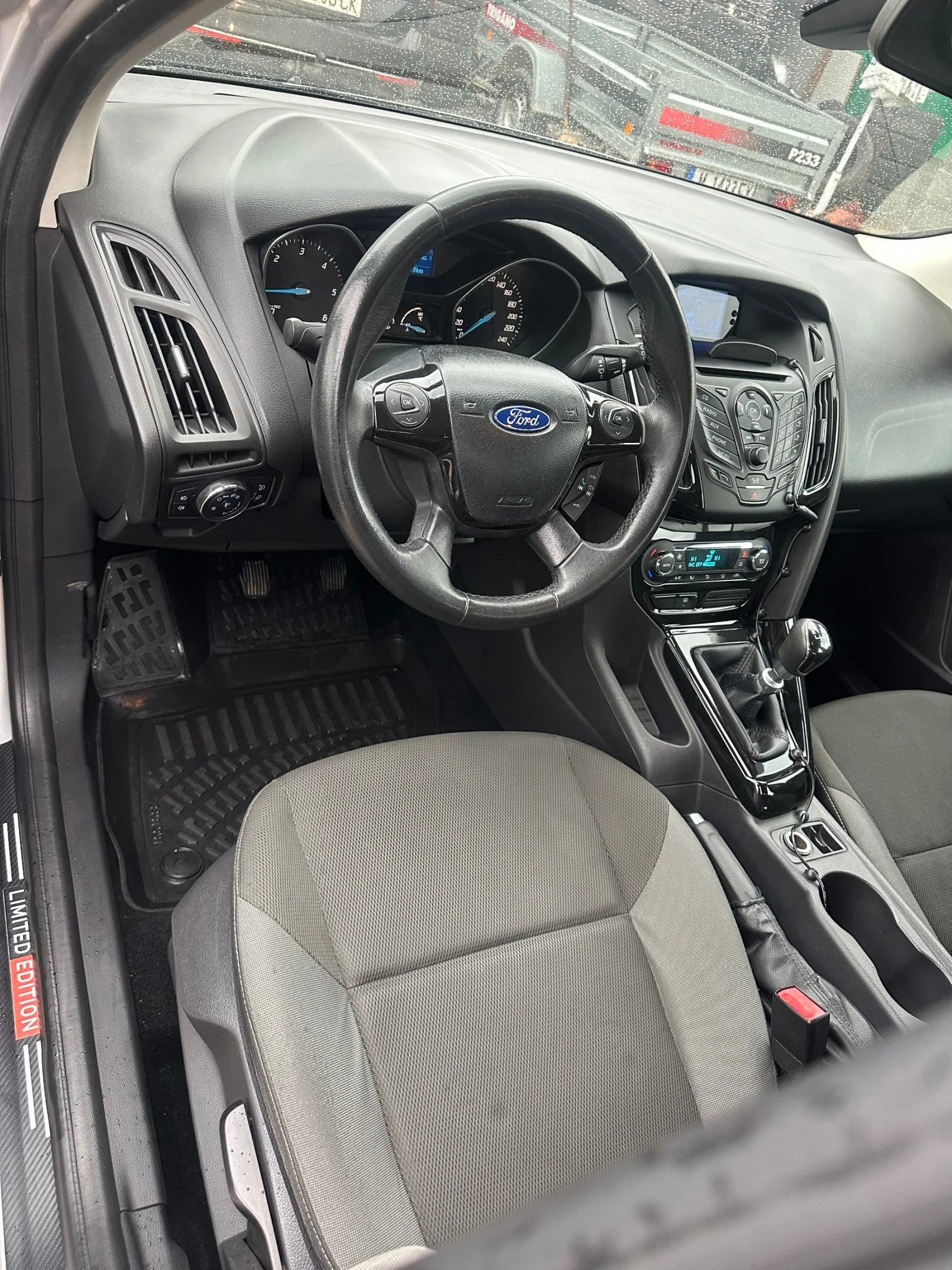Ford Focus 1.6TDCI 95�.�. | Mobile.bg � ����������� 12