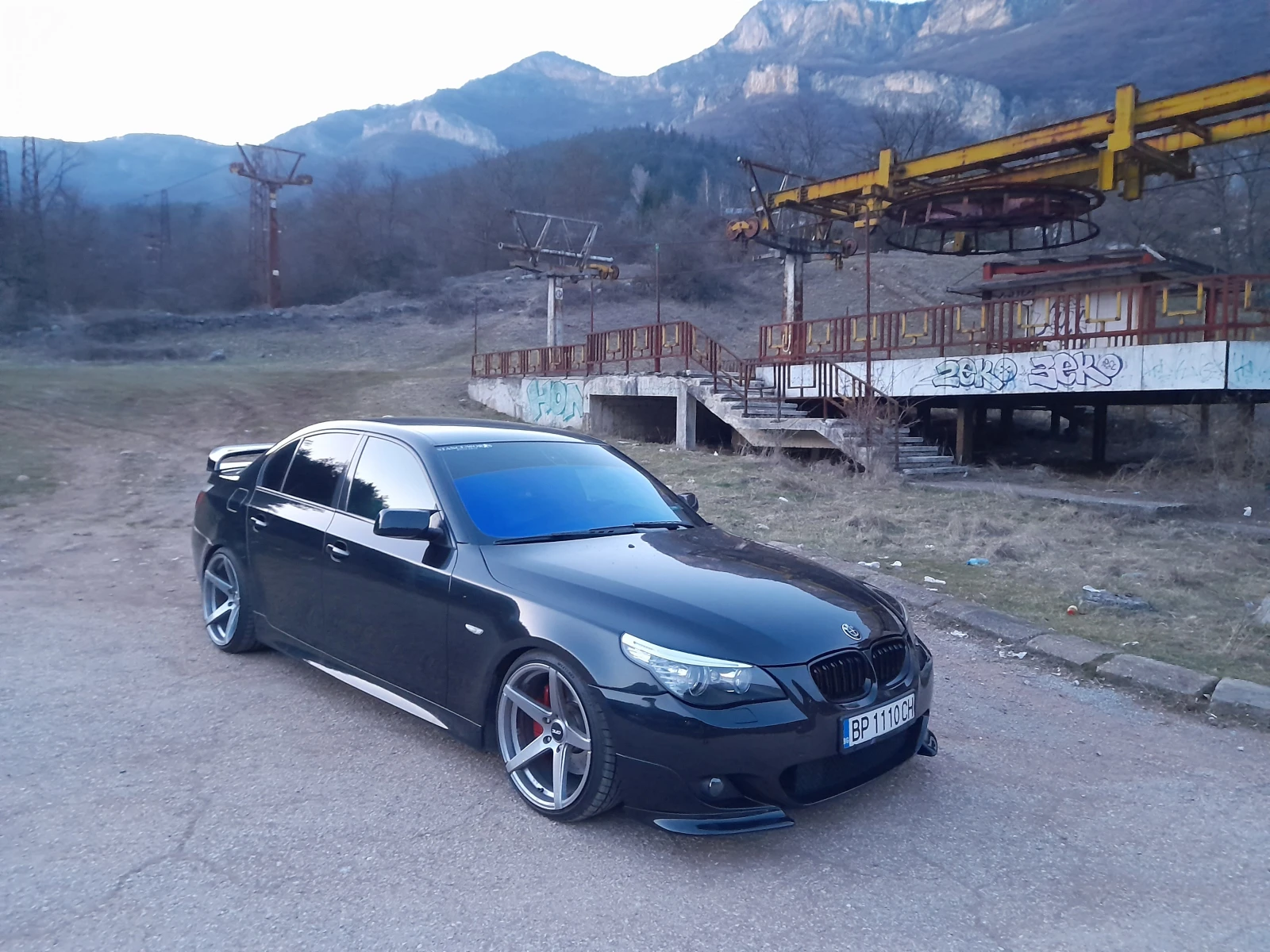 BMW 525, снимка 2 - Автомобили и джипове - 53902590