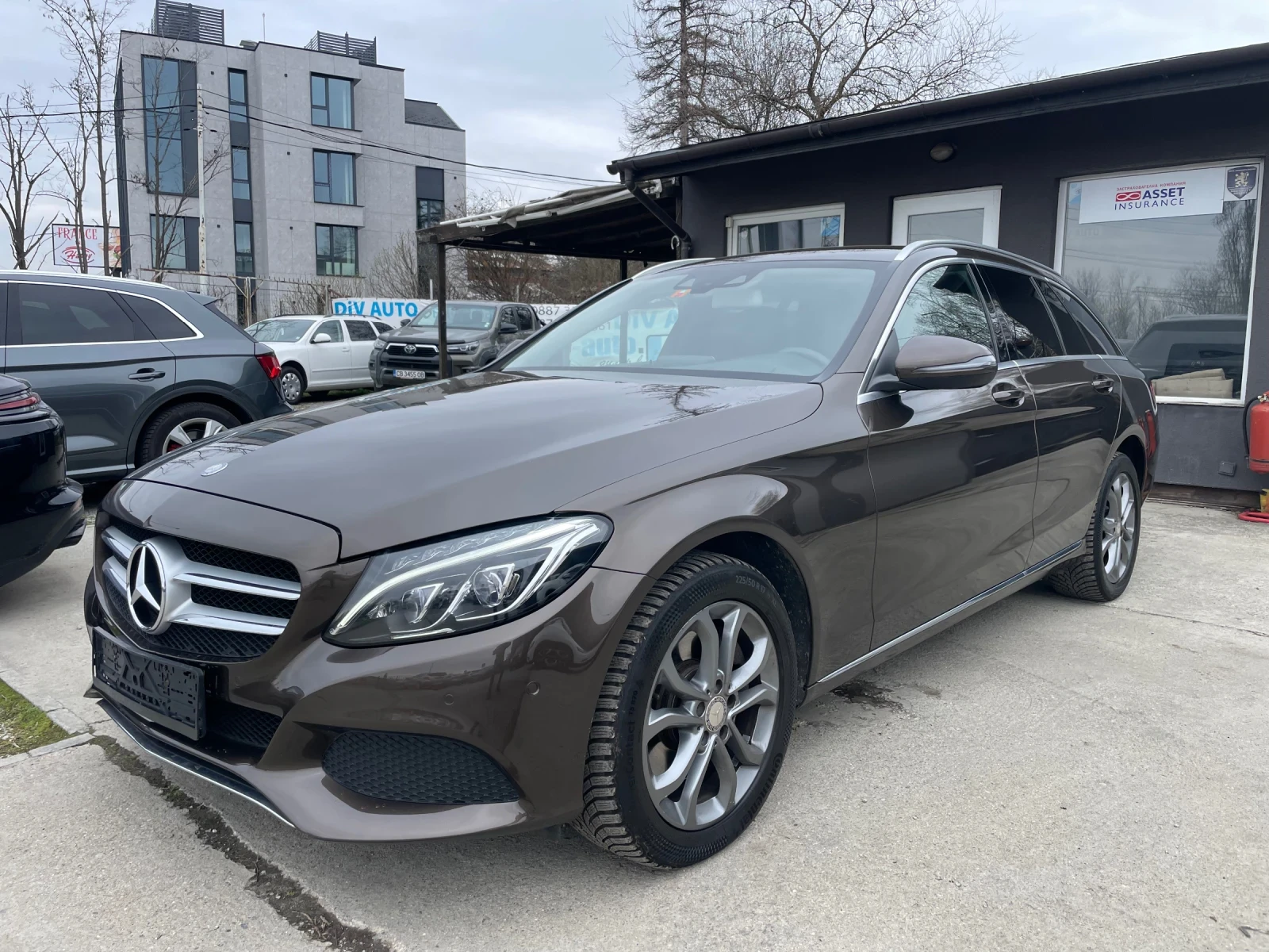 Mercedes-Benz C 250 4matic head -up  автоматик Швейцария