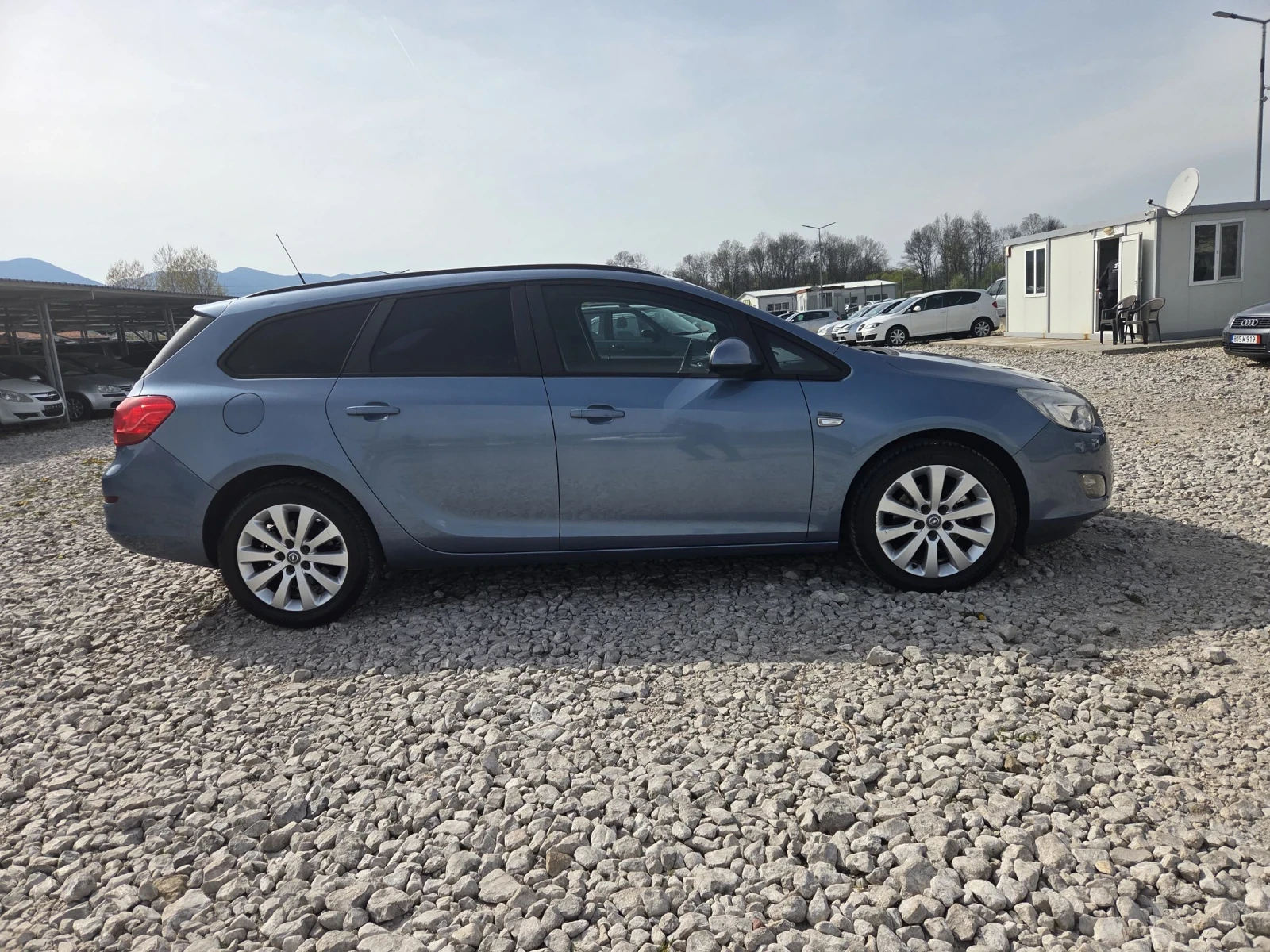 Opel Astra 1.7tdci* klima* , снимка 4 - Автомобили и джипове - 54197666